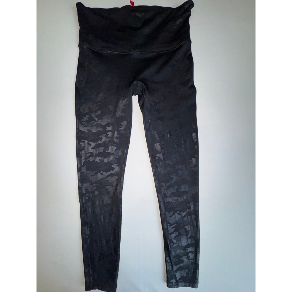 Spanx Faux Leather Camo Leggings Black High Waisted 1XL Camouflage Pants - Picture 3 of 14